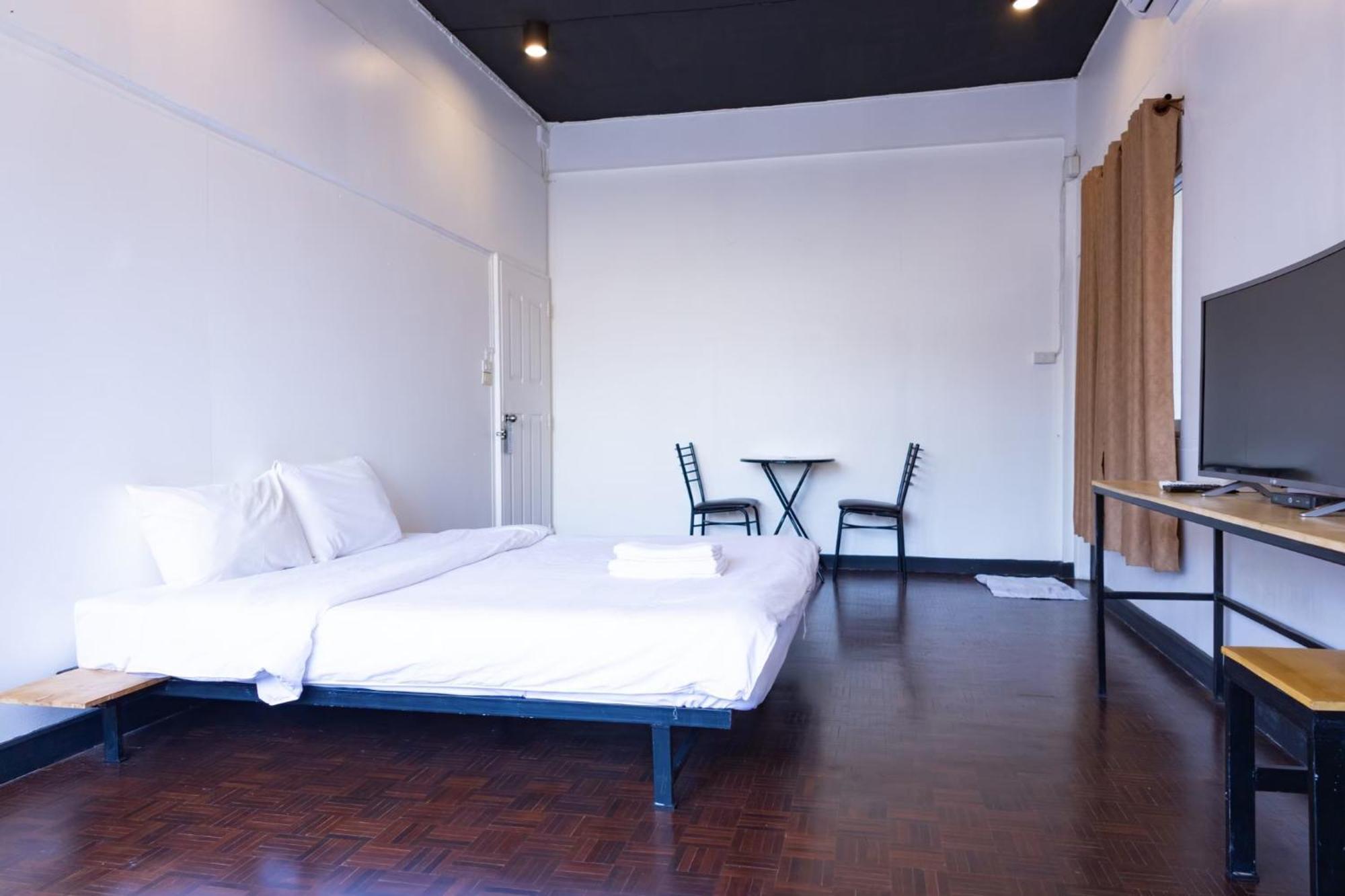 Go Tha Phae V โกอินน์ ท่าแพ 2 Appartamento Chiang Mai